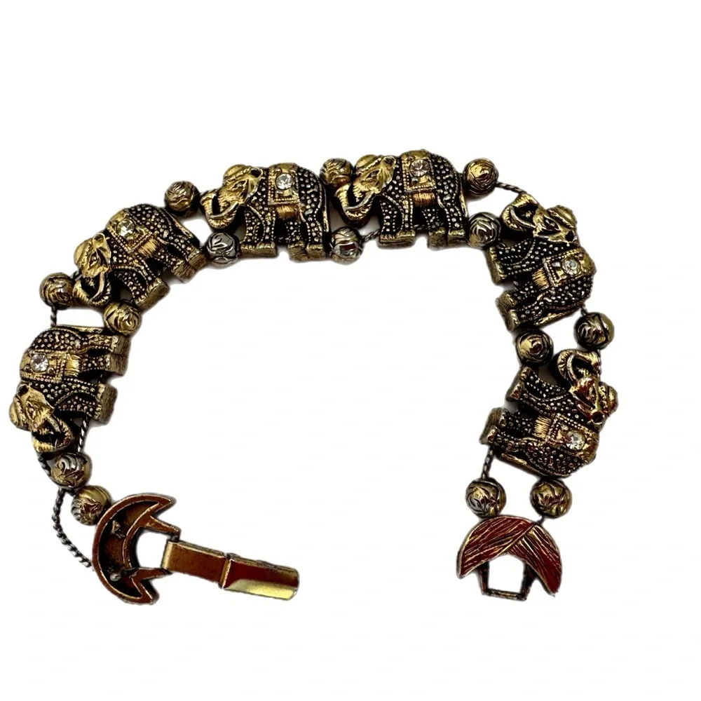 Antique-Style Link Elephant Bracelet